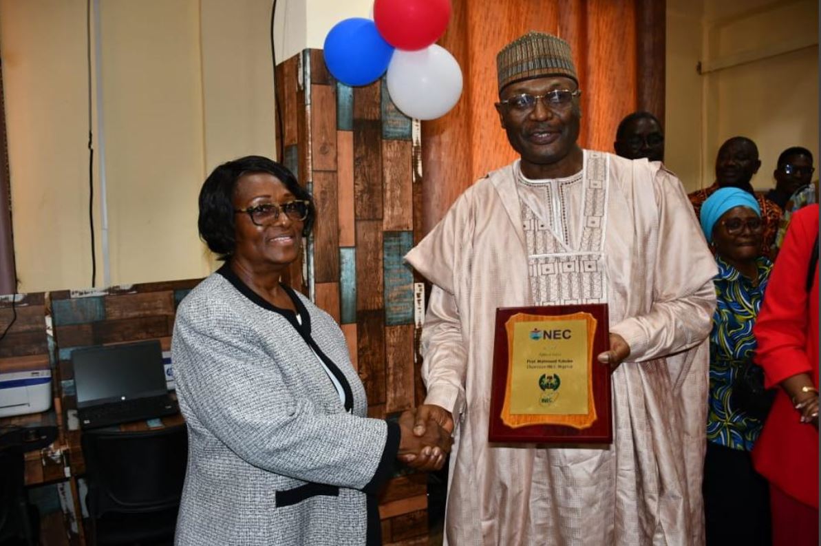 Liberia NEC Honours Nigeria’s Election Commissioner, Prof. Yakubu